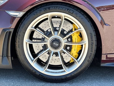 Used 2018 Porsche 911 GT2 RS RWD image 43