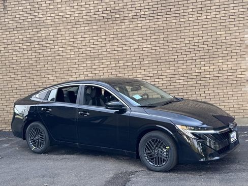 New 2026 Nissan Sentra SV w/ SV Convenience Package image 4