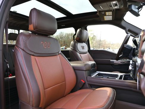 Used 2026 Ford F450 King Ranch w/ Chrome Package image 11