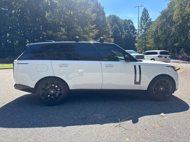 Certified 2025 Land Rover Range Rover Long Wheelbase SE AWD/4WD image 7