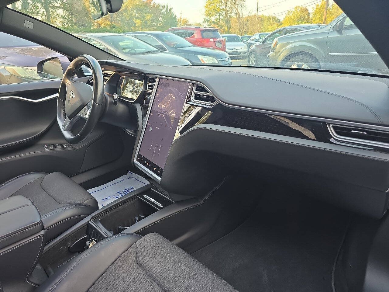 Used 2017 Tesla Model S 60 RWD image 27