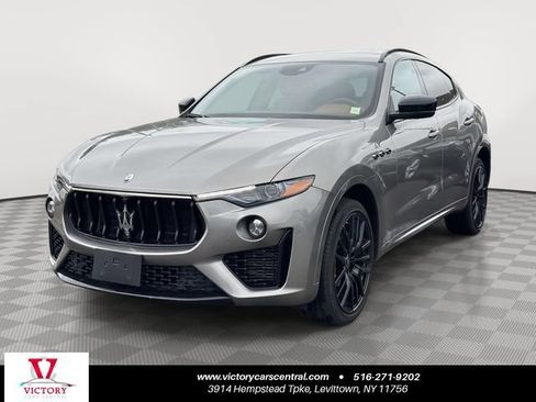 Used 2022 Maserati Levante GT AWD/4WD image 1