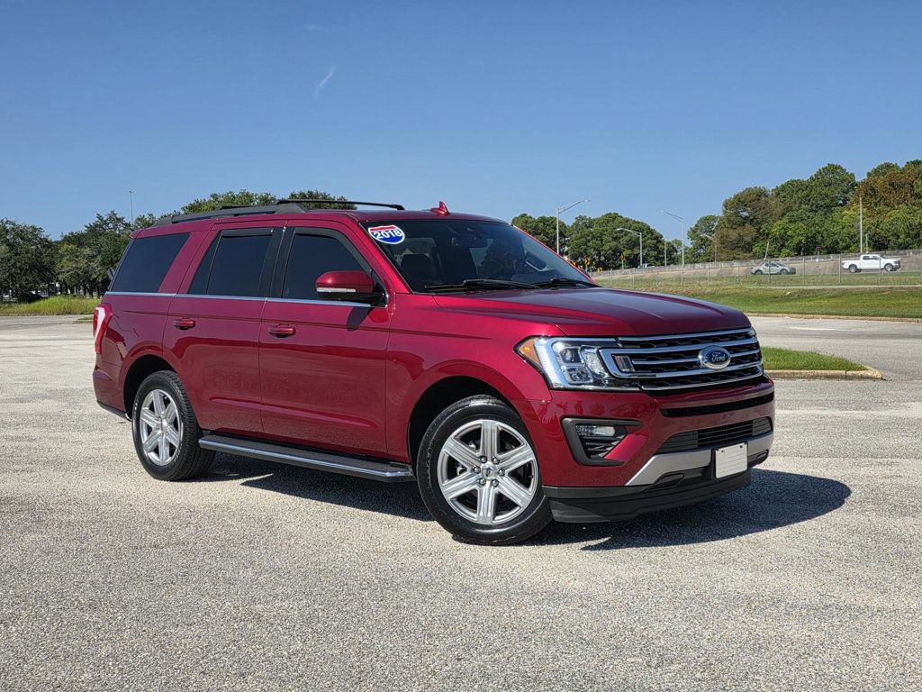 Used 2018 Ford Expedition XLT w/ Equipment Group 202A RWD image 2