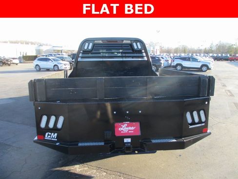 Used 2024 Chevrolet Silverado 3500 LT image 6