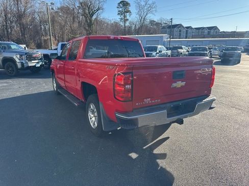 Used 2018 Chevrolet Silverado 1500 LT w/ All Star Edition image 27