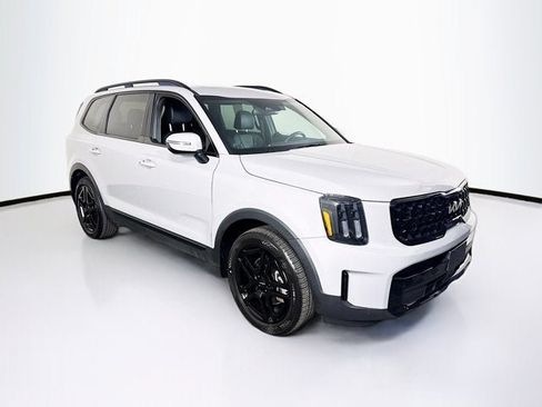 Used 2024 Kia Telluride EX X-Line AWD/4WD image 3