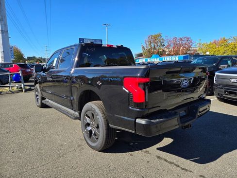New 2025 Ford F150 Lightning Flash image 7