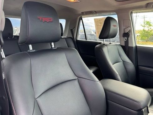 Used 2023 Toyota 4Runner TRD Off-Road Premium w/ Moonroof Package AWD/4WD image 26