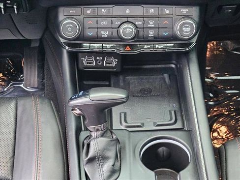 Used 2024 Dodge Durango R/T image 12