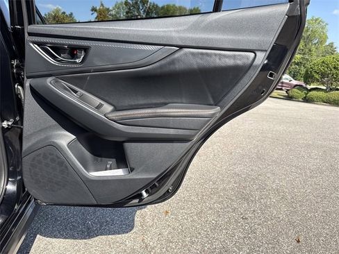 Used 2022 Subaru Crosstrek 2.5i Limited w/ Moonroof Package 2 image 31