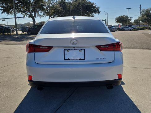 Used 2015 Lexus IS 250 image 7