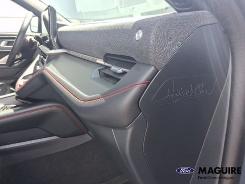 Used 2025 Ford Explorer ST AWD/4WD image 10