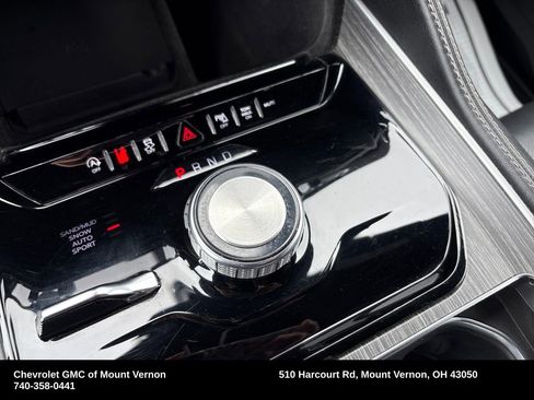 Used 2024 Jeep Wagoneer L Series II w/ Flexible Seating Group image 27