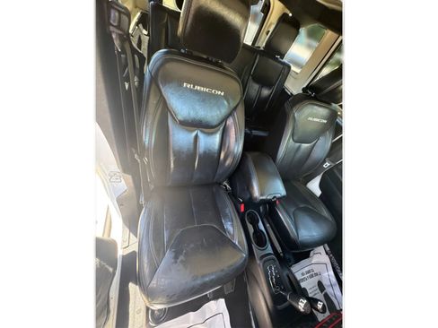 Used 2016 Jeep Wrangler Unlimited Rubicon AWD/4WD image 32