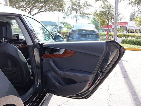 Used 2022 Audi A5 2.0T Premium Plus w/ Premium Plus image 31