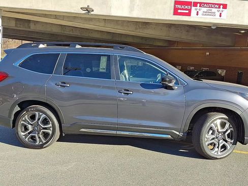 New 2026 Subaru Ascent Limited image 9