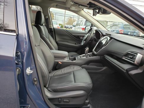 Used 2025 Subaru Outback Touring w/ Tech Package 3 image 19