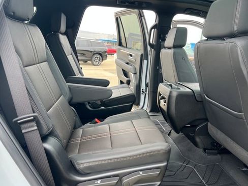 Used 2026 Chevrolet Tahoe High Country w/ Sun And Tow Package AWD/4WD image 18