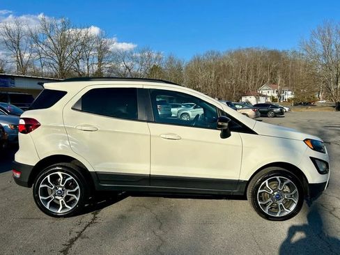 Used 2020 Ford EcoSport SES w/ SES Black Appearance Package image 9