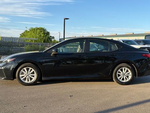 Certified 2025 Toyota Camry LE image 10