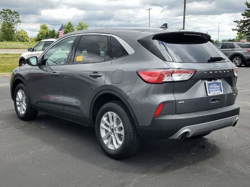 Certified 2022 Ford Escape SE AWD/4WD image 3