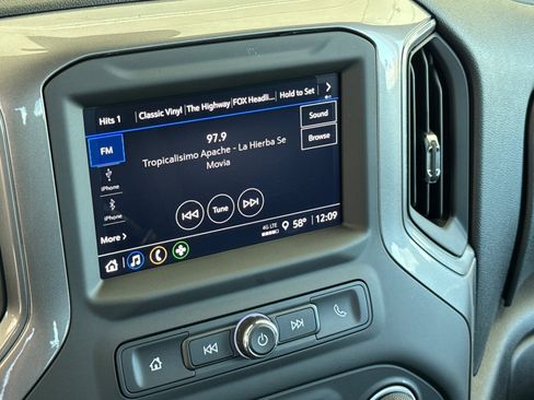 Used 2025 Chevrolet Silverado 2500 Custom w/ Custom Value Package AWD/4WD image 16