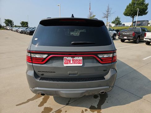 Used 2024 Dodge Durango R/T AWD/4WD image 5