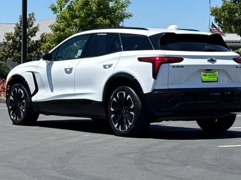 Used 2024 Chevrolet Blazer EV RS AWD/4WD image 3
