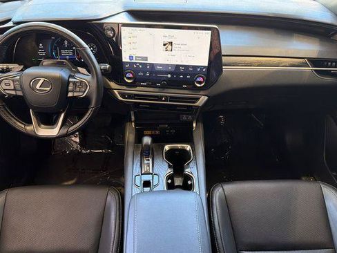Used 2025 Lexus RX 350 Premium w/ Convenience Package FWD image 14