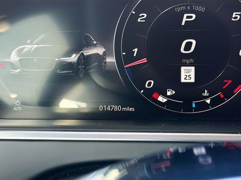 Used 2021 Jaguar F-TYPE Coupe image 37