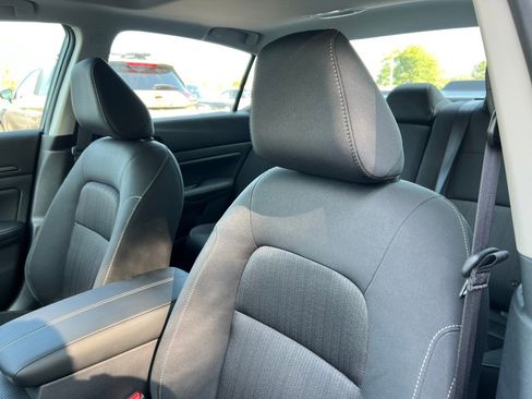 New 2025 Nissan Altima 2.5 SV w/ SV Premium Package image 10