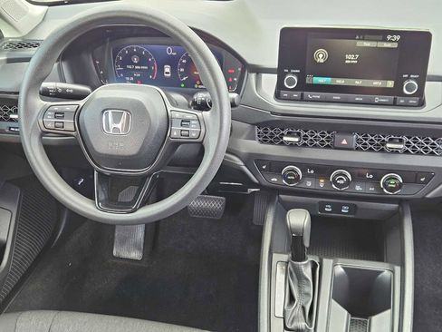 Used 2024 Honda Accord EX image 24