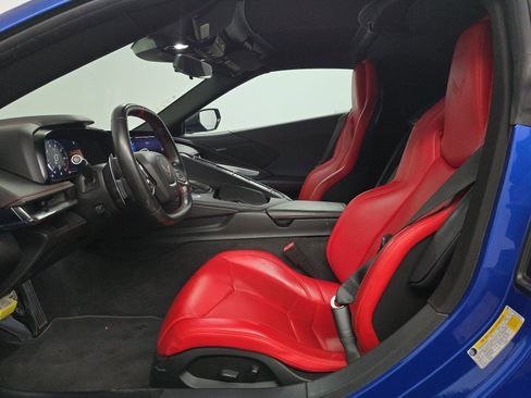 Used 2020 Chevrolet Corvette Stingray Coupe w/ 1LT image 8