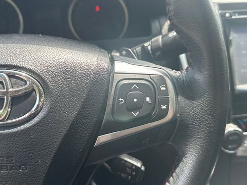 Used 2016 Toyota Camry XSE FWD image 25