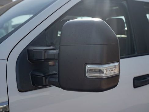 Used 2018 Ford F250 XL w/ Power Equipment Group image 19