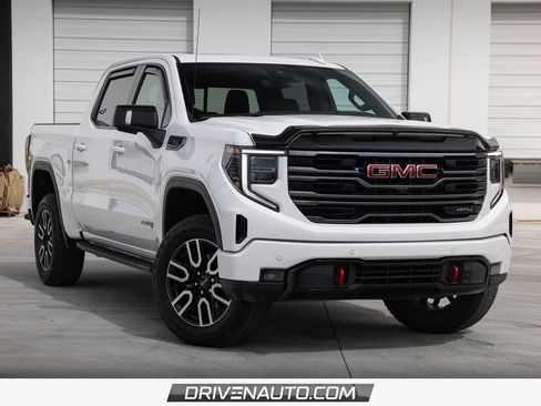 Used 2025 GMC Sierra 1500 AT4 w/ Technology Package image 1