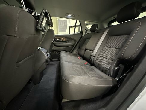 Used 2020 GMC Terrain SLE w/ Elevation Edition FWD image 15