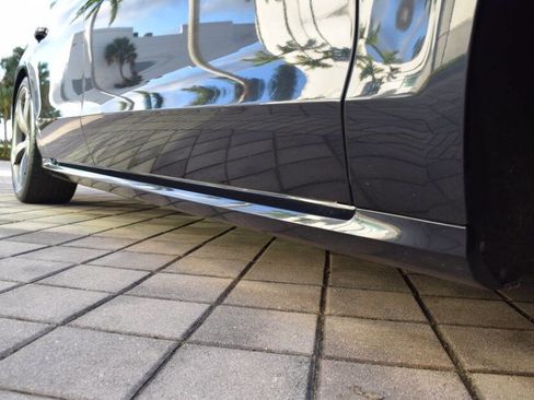 Used 2015 Audi S8 image 28