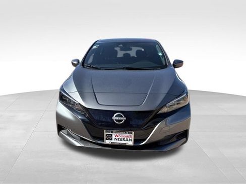 Certified 2025 Nissan Leaf S FWD image 3