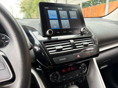 Used 2024 Mitsubishi Eclipse Cross LE image 27