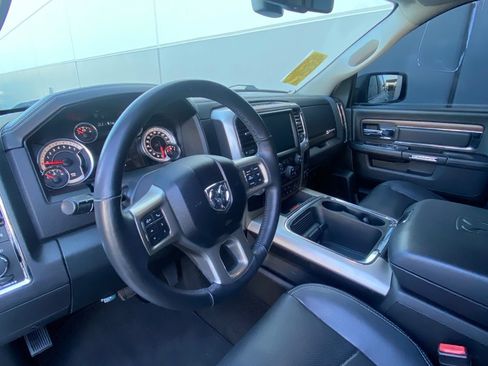 Used 2017 RAM 1500 Laramie w/ Convenience Group RWD image 7