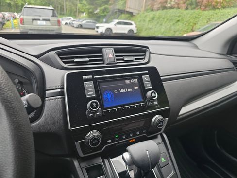 Used 2018 Honda CR-V LX image 25