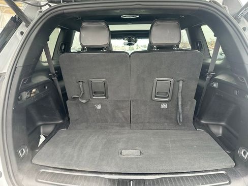 Used 2024 Jeep Grand Cherokee L Limited w/ Luxury Tech Group II image 30