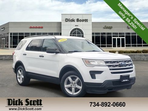 Used 2018 Ford Explorer Base image 1
