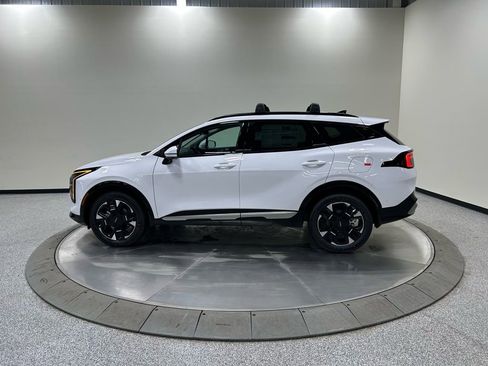 New 2026 Kia Sportage SX image 8