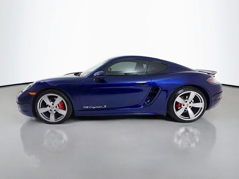 Certified 2024 Porsche 718 Cayman S RWD image 2