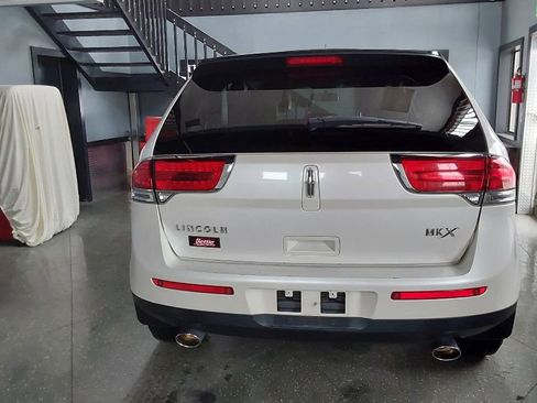 Used 2014 Lincoln MKX FWD image 10