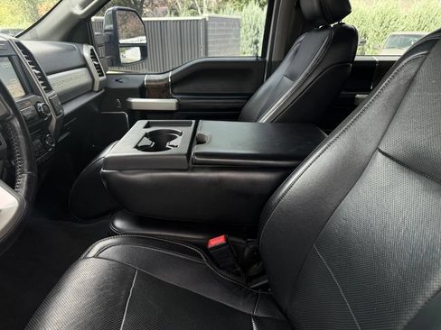 Used 2018 Ford F350 Lariat w/ Chrome Package AWD/4WD image 23