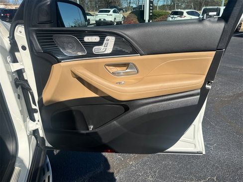 Certified 2024 Mercedes-Benz GLS 450 4MATIC image 15