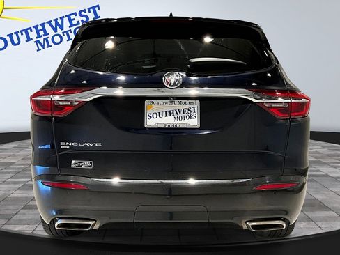 Used 2020 Buick Enclave Premium w/ Sun and Sites Package image 5